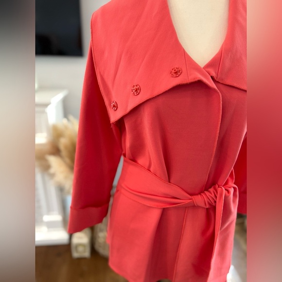 Luii Coral Buttoned Belted Jacket - Picture 6 of 8
